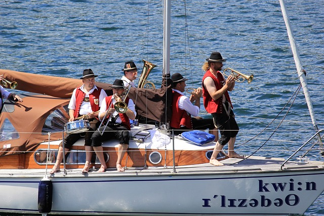 生死搏斗中 生死搏斗中
